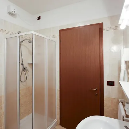 Apartament Lecci Lido Altanea *
