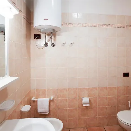 Lecci Lido Altanea Apartament *