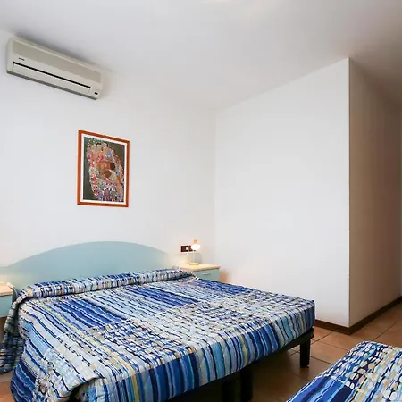 Lecci Lido Altanea Apartament *